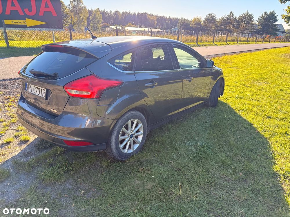 Ford Focus 1.0 EcoBoost Titanium - 6