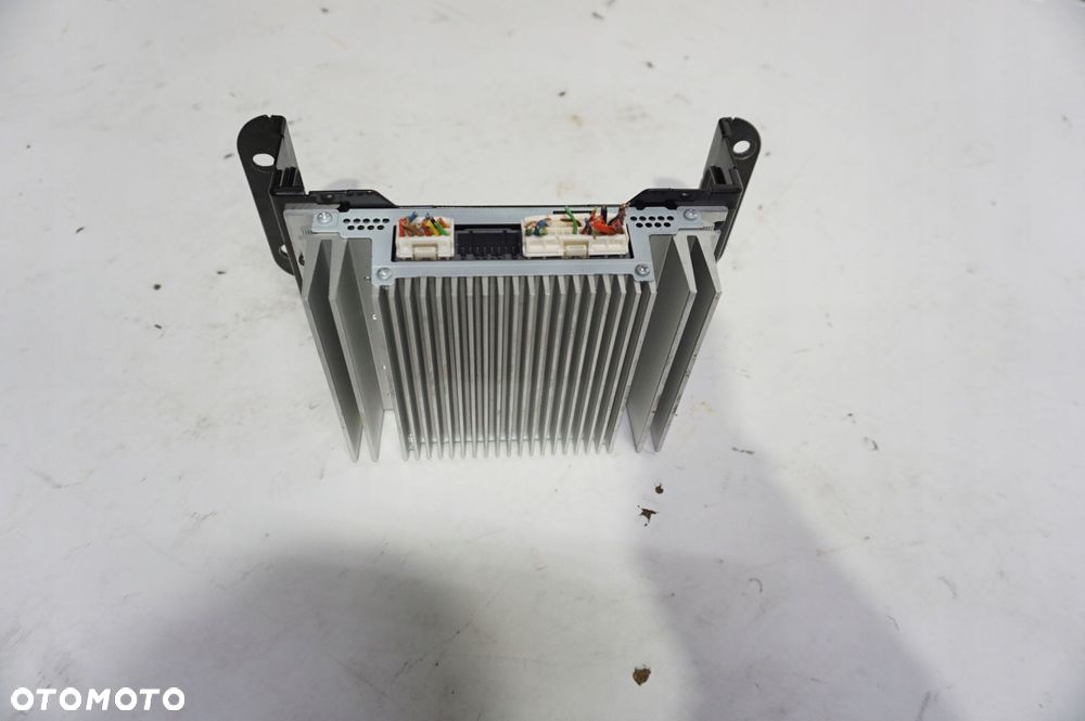 WZMACNIACZ 96370-2S301 HYUNDAI IX35 - 1