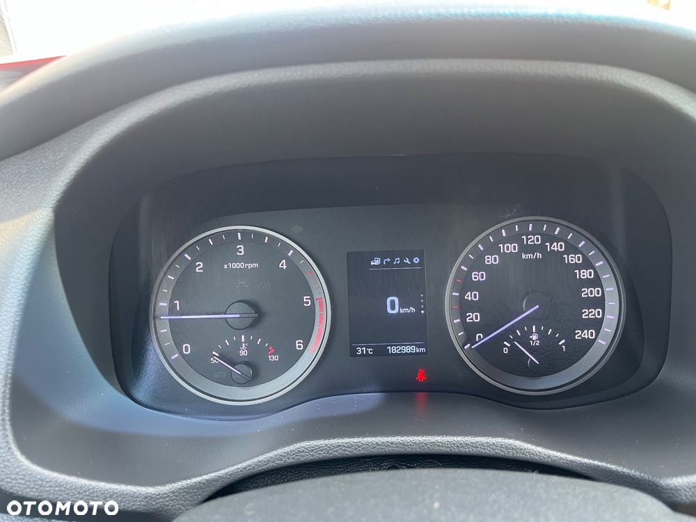 Hyundai Tucson blue 1.7 CRDi 2WD Intro Edition - 22