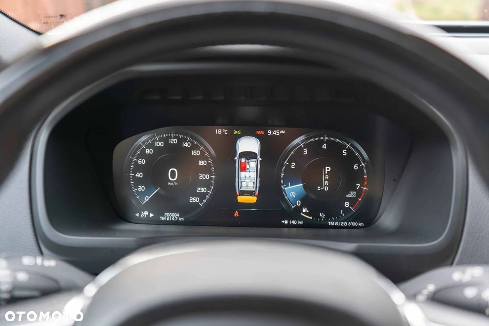 Volvo XC 90 - 19