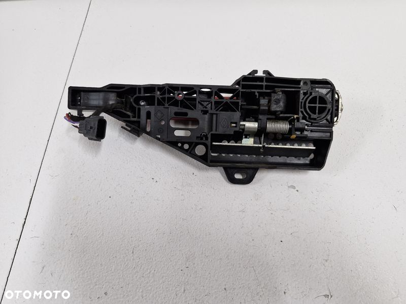 CLIO IV KLAMKA DRZWI ZEWNĘTRZNA PRAWY PRZÓD PRAWA PRZEDNIA KEYLESS TENNP 4 PIN - 6