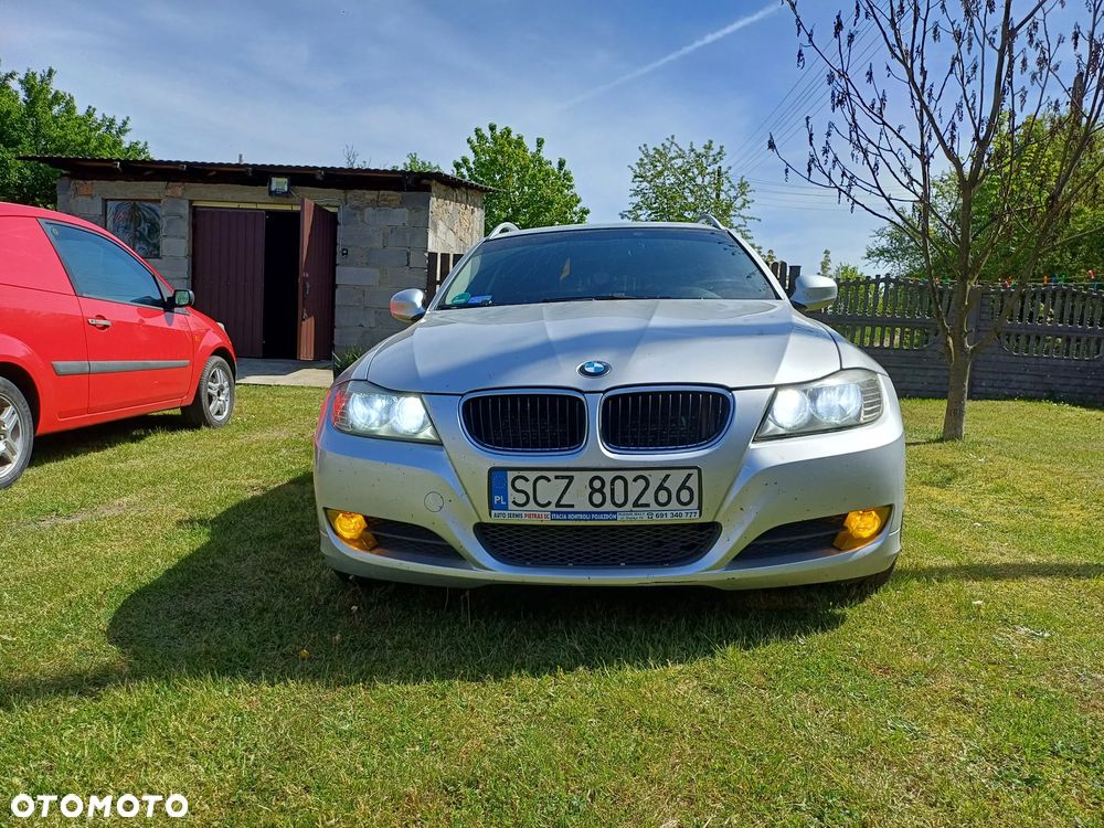 BMW Seria 3 318d - 13