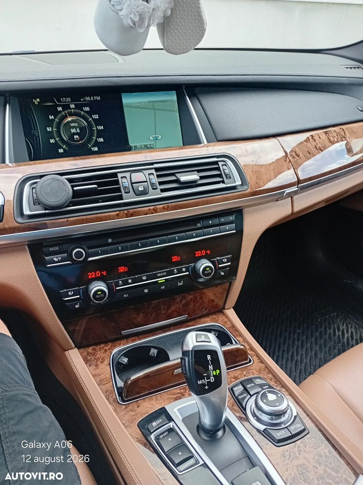 BMW Seria 7 730d - 5