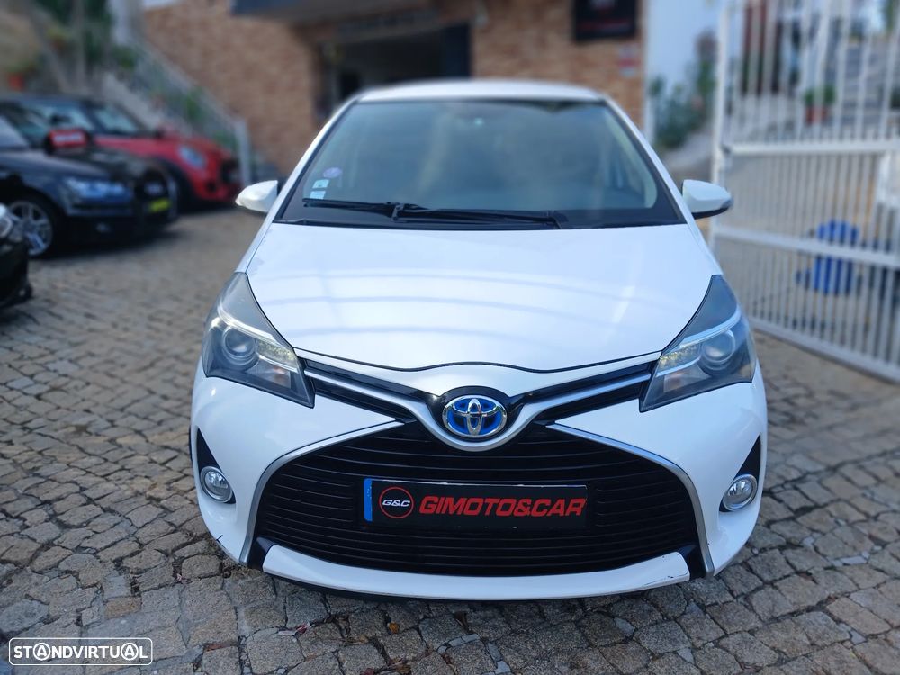 Toyota Yaris 1.5 HSD Exclusive - 18