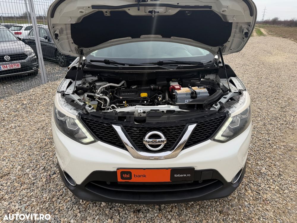 Nissan Qashqai 1.6 DCI Xtronic TEKNA - 8