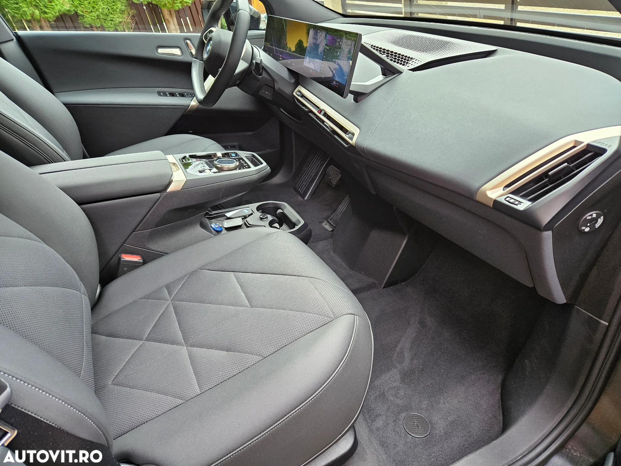 BMW iX xDrive40 - 33