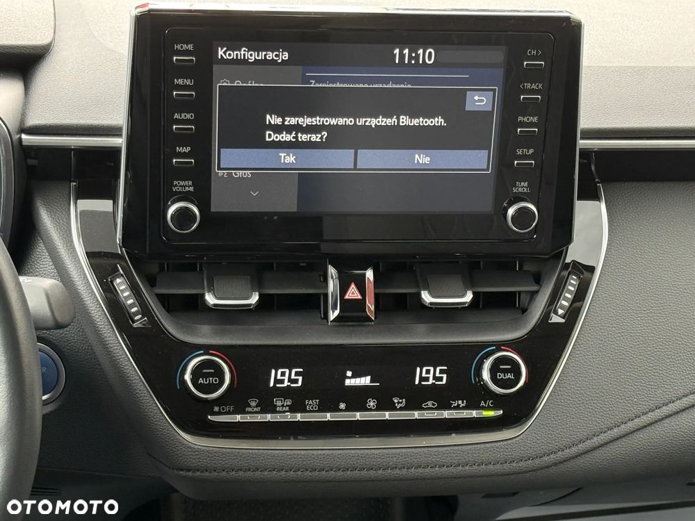 Toyota Corolla 1.8 Hybrid Comfort - 12