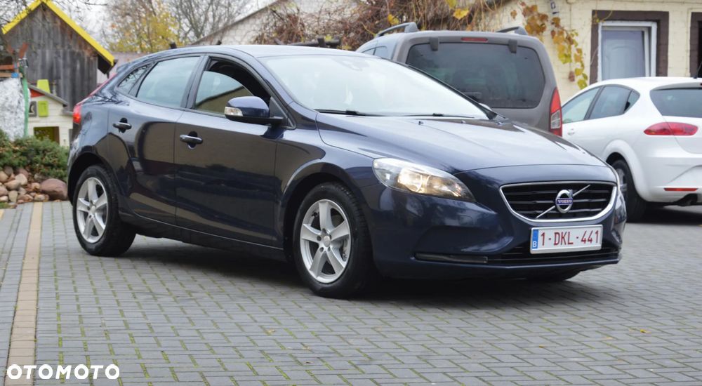 Volvo V40 - 11
