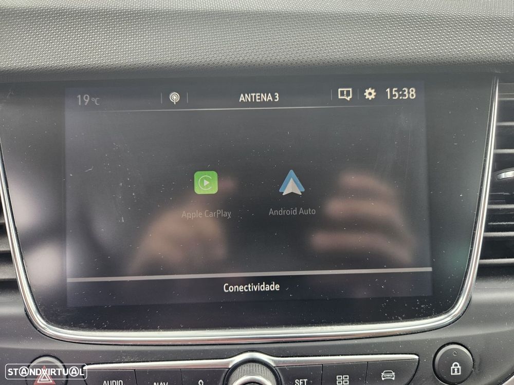 Opel Crossland X 1.2 T Innovation - 31