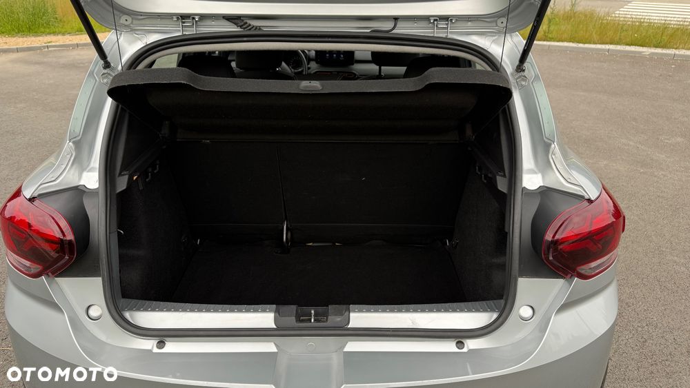 Dacia Sandero Stepway TCe 90 Expression + - 11