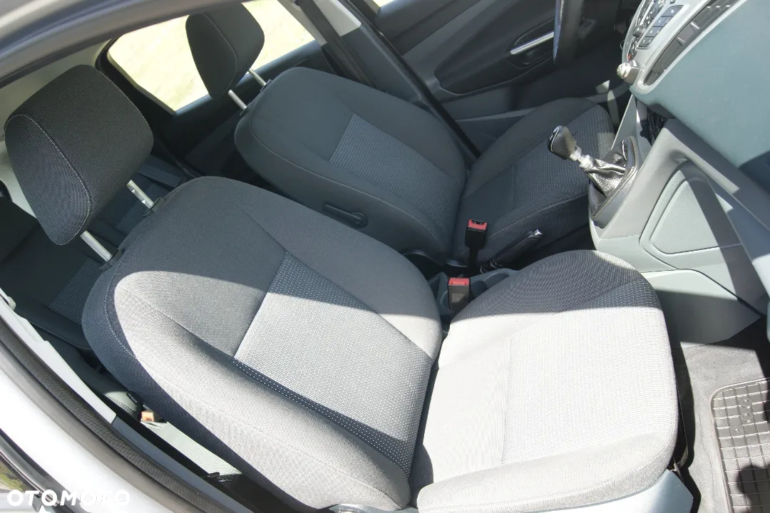 Ford C-MAX - 14