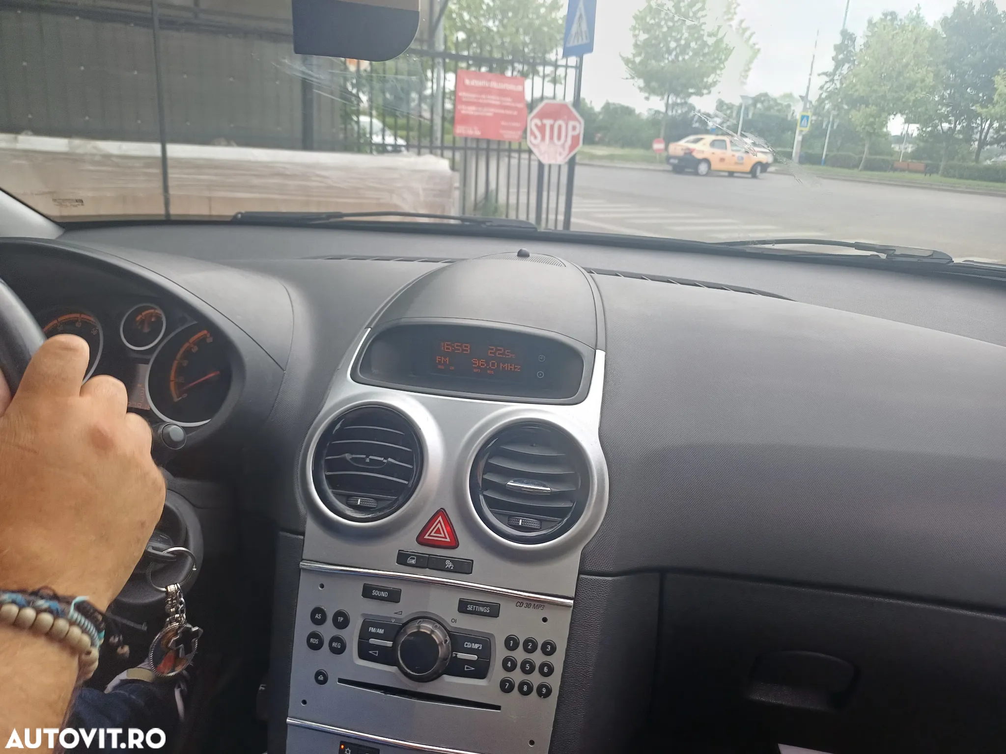 Opel Corsa - 15