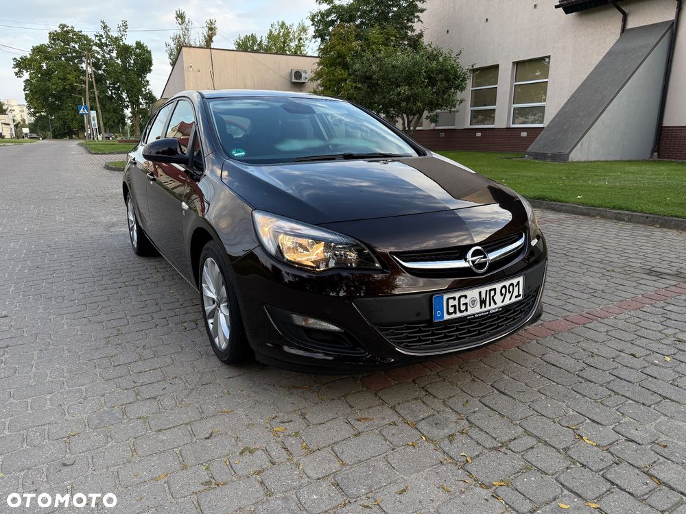 Opel Astra - 2