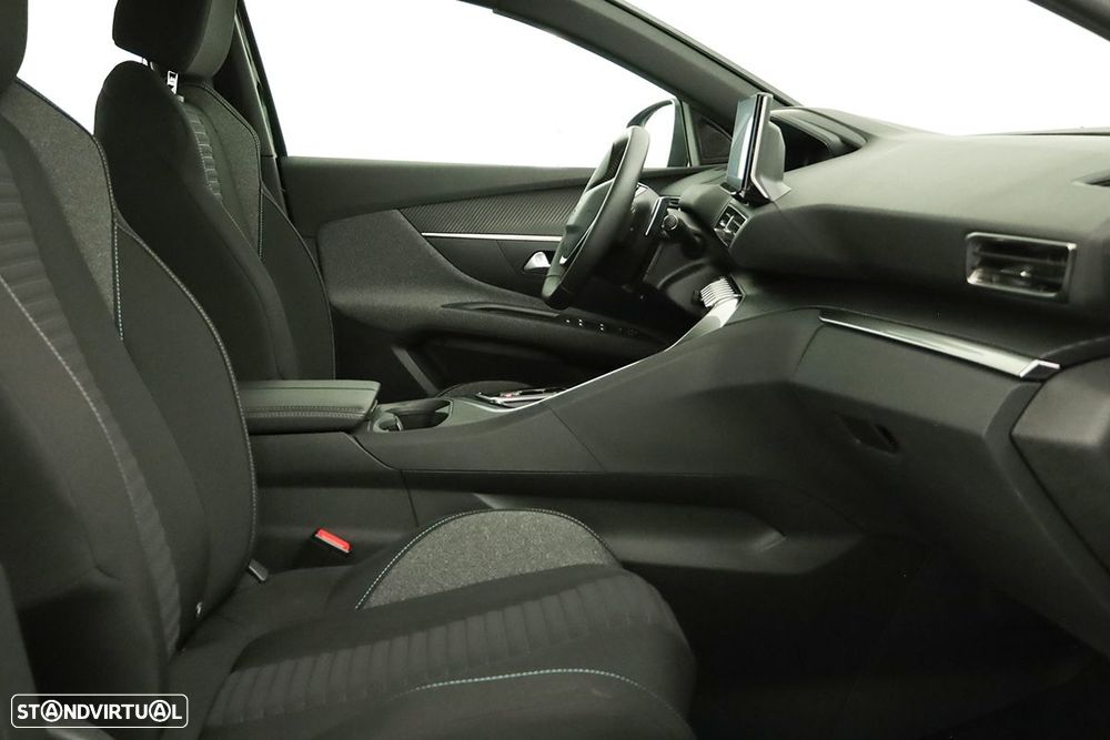 Peugeot 3008 1.6 Hybrid Allure e-EAT8 - 22