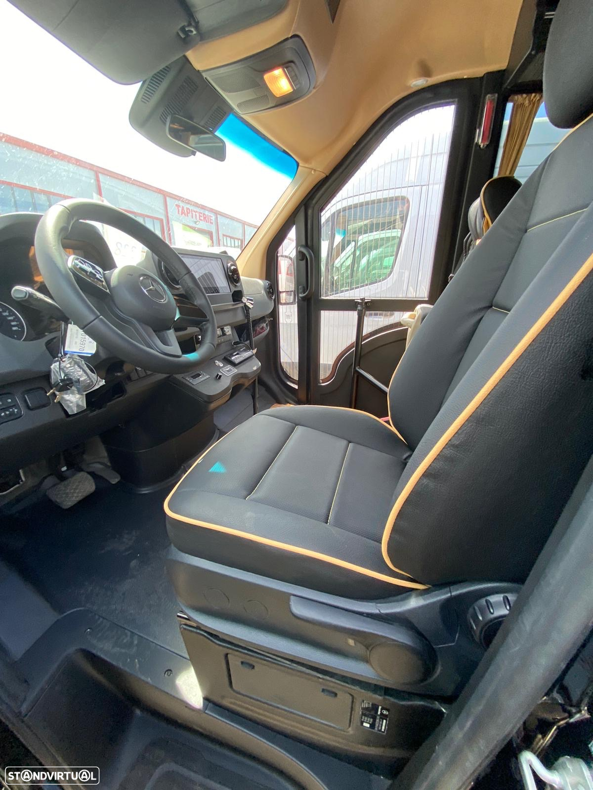 Mercedes Benz Sprinter 519 - 35