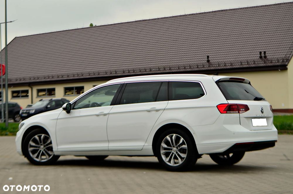 Volkswagen Passat - 5