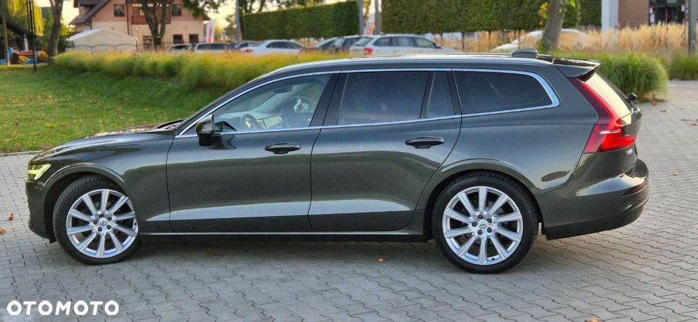 Volvo V60 D3 Geartronic Momentum Pro - 33