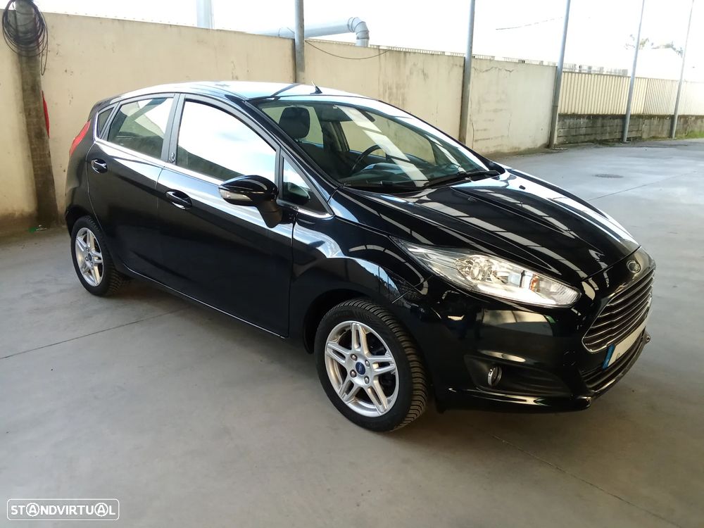 Ford Fiesta 1.0 T EcoBoost Titanium - 2
