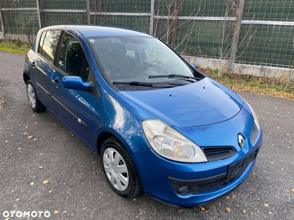 Renault Clio 1.2 16V 75 Dynamique - 1