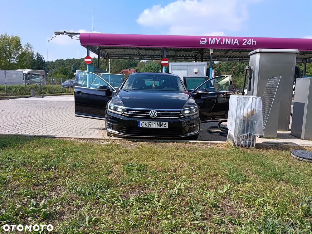 Volkswagen Passat 1.4 TSI Plug-In-Hybrid GTE - 1
