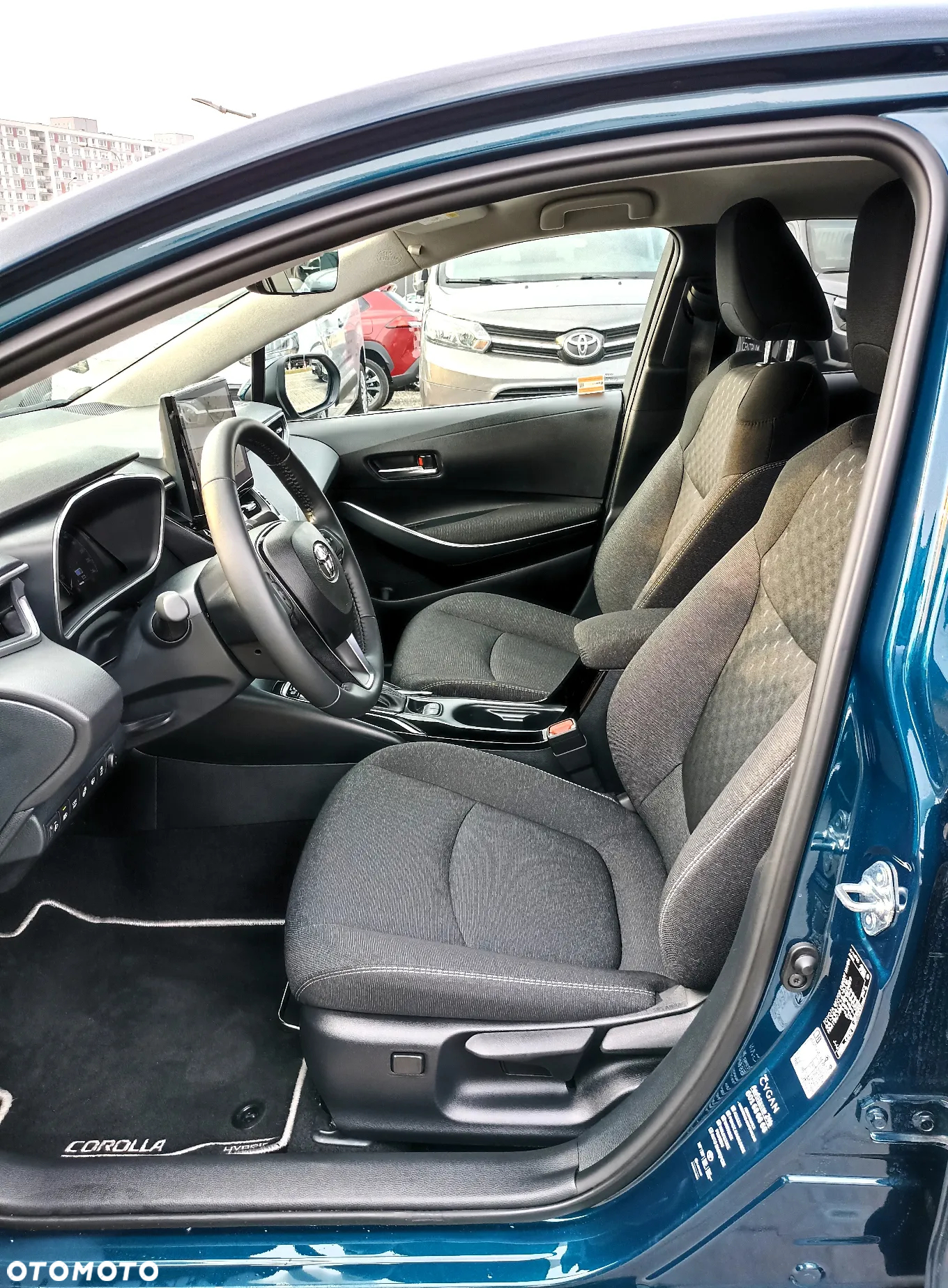 Toyota Corolla 1.8 Hybrid Style - 9