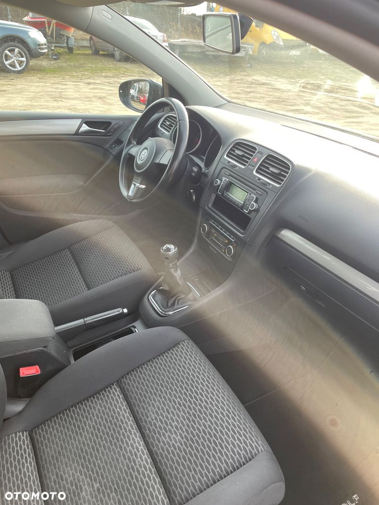 Volkswagen Golf 1.6 TDI BlueMotion Technology Trendline - 25