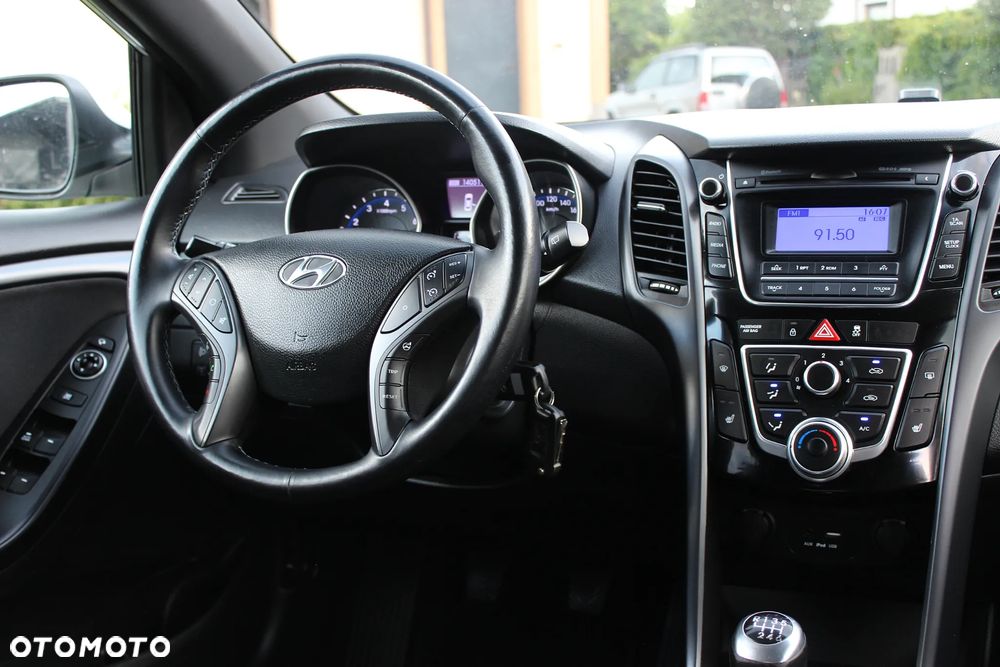 Hyundai i30 1.4 Select - 13