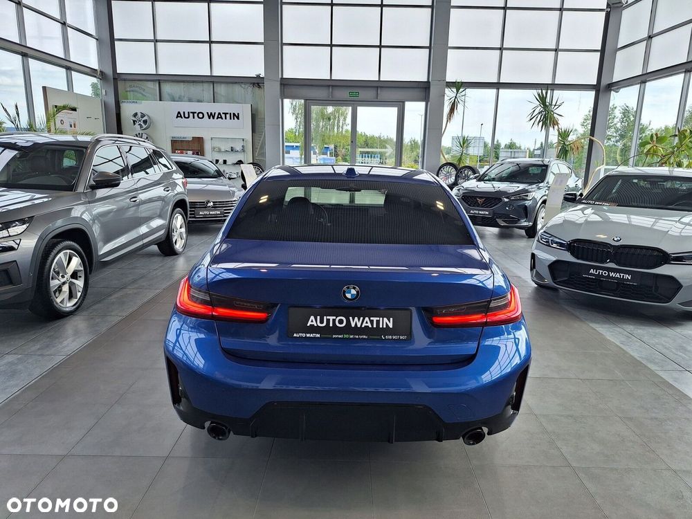 BMW Seria 3 320d xDrive mHEV M Sport sport - 12