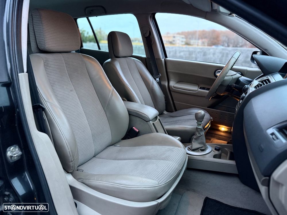 Renault Mégane Break 1.5 dCi Privilège - 10