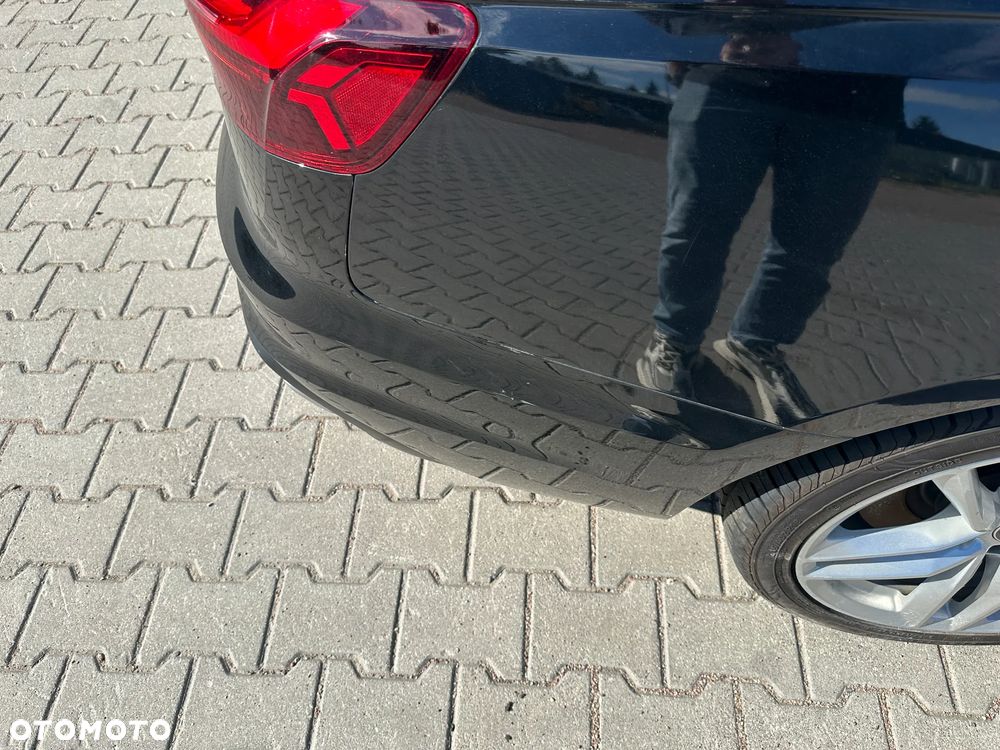 Audi A4 Limousine - 10