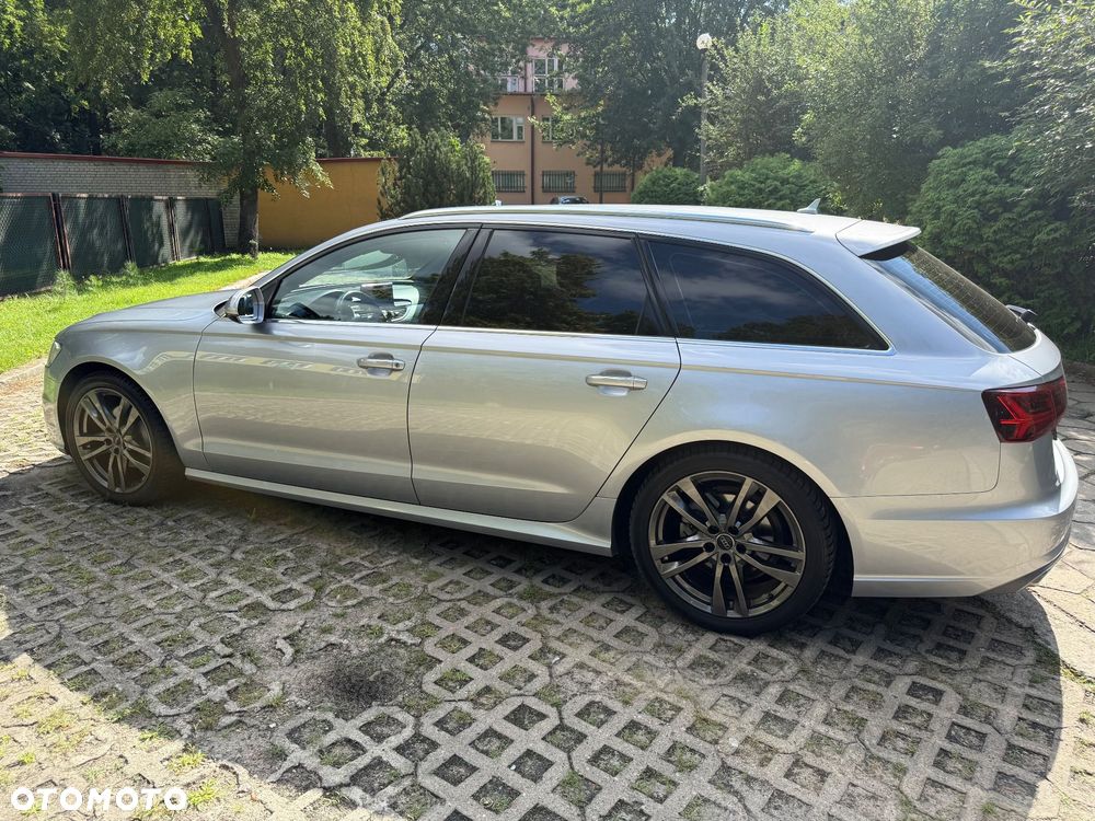 Audi A6 Avant - 10
