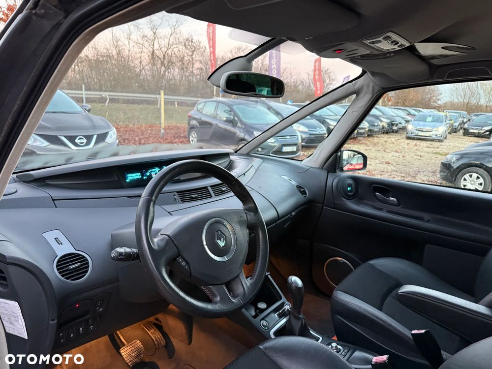 Renault Espace 2.0T Privilege - 21