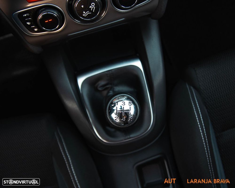 Citroën C4 1.6 BlueHDi Feel - 32