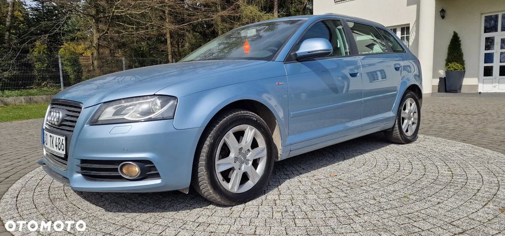 Audi A3 Sportback 2.0 TDI Ambiente - 16