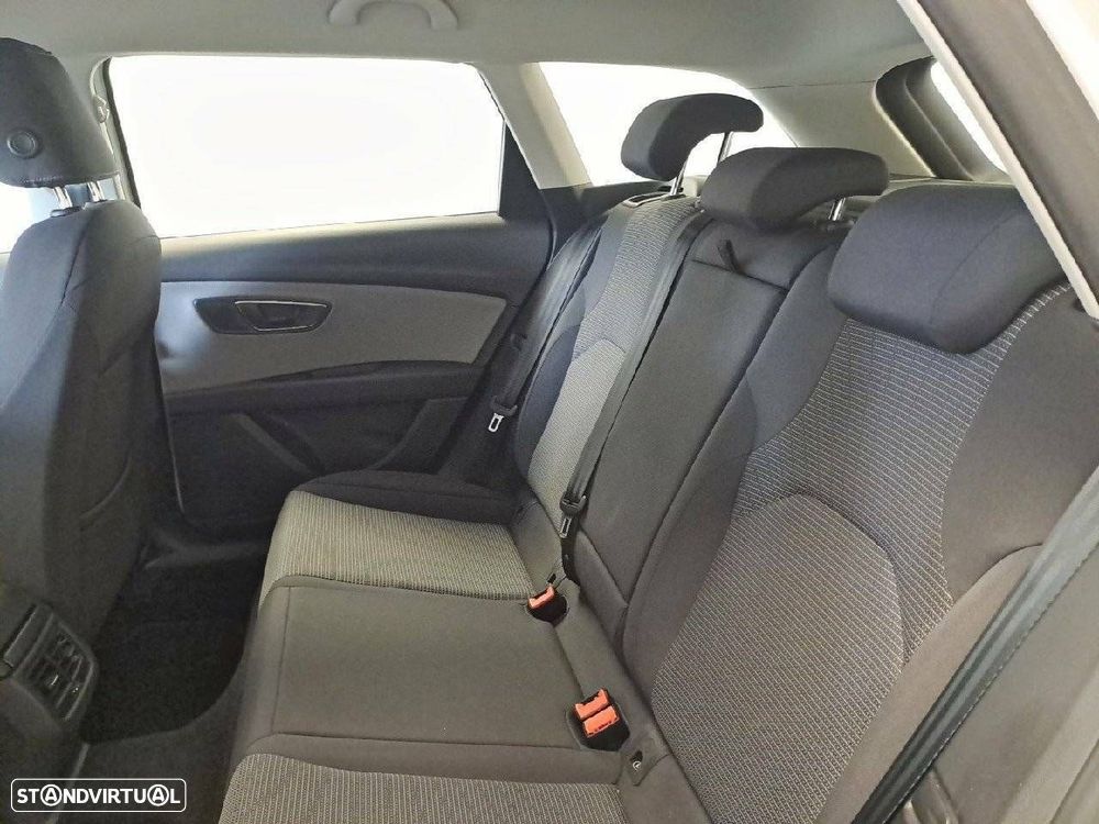 SEAT Leon 1.6 TDI Style S/S - 10