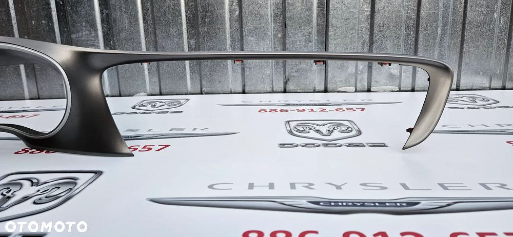Chrysler Pacifica 2016- Listwa ozdobna kokpitu Dekor deski rozdzielczej Ramka licznika 627609874 61868AF - 6