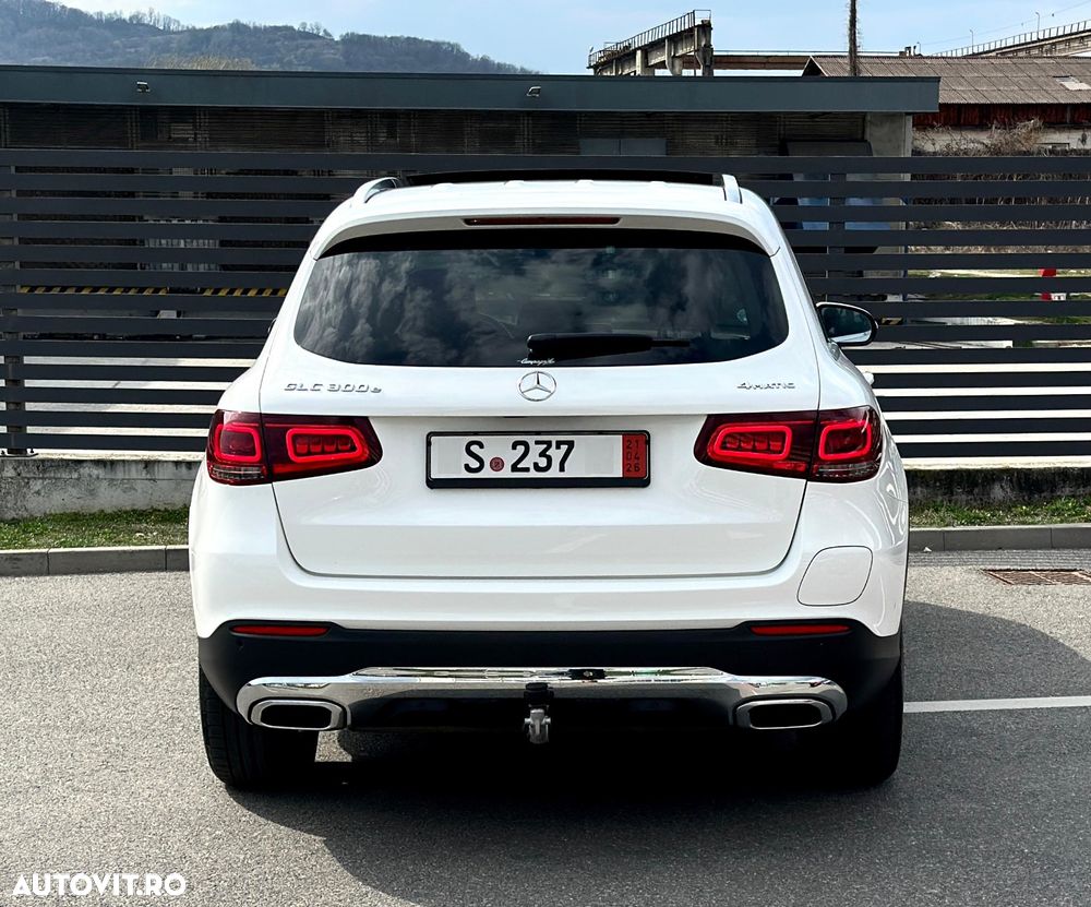 Mercedes-Benz GLC - 14