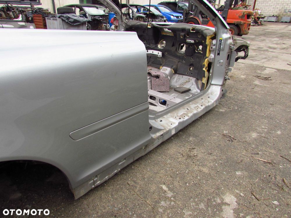 VOLVO C70 II 06-13 CWIARTKA BLOTNIK TYL PRAWY 477 - 11