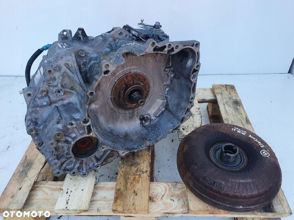 Volvo V70 III 2.4 D D5 SKRZYNIA BIEGÓW 30751903 - 1