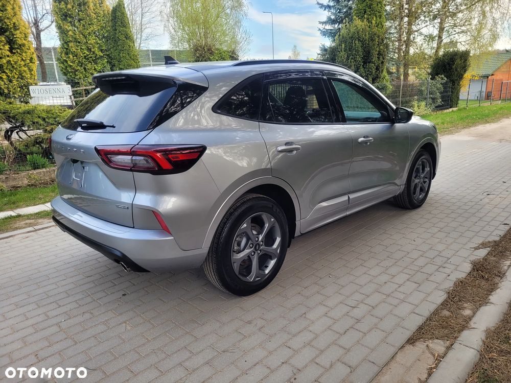 Ford Kuga 2.5 FHEV AWD ST-Line - 4