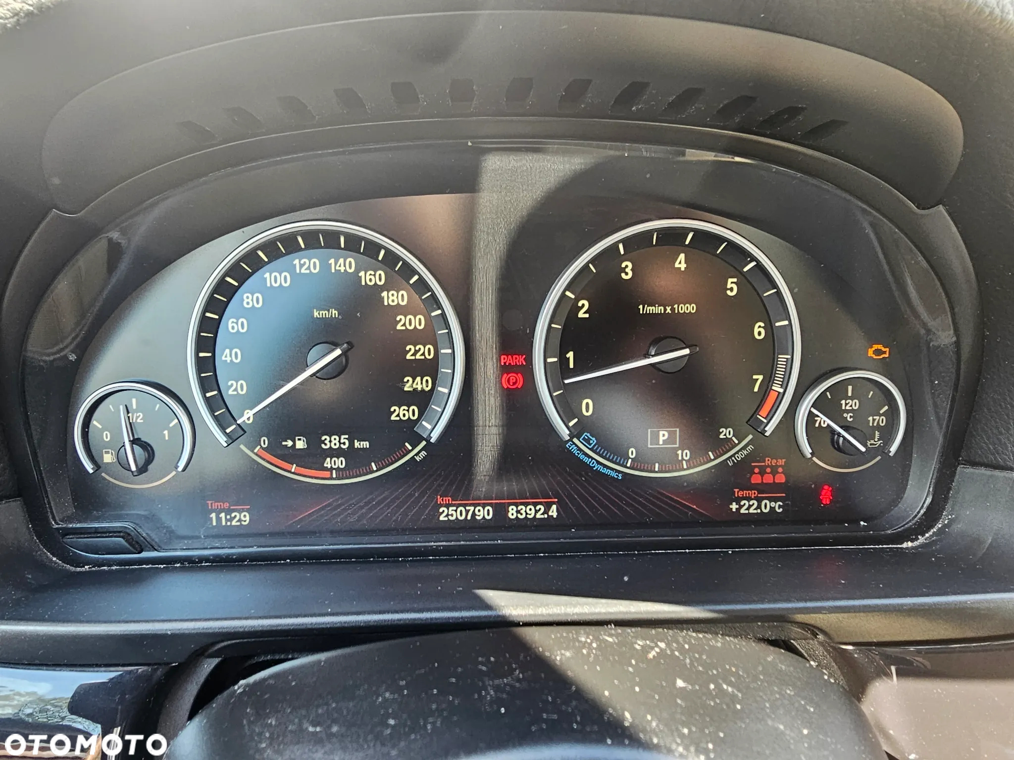 BMW Seria 5 523i - 9