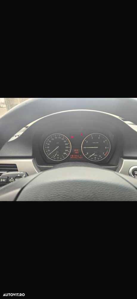 BMW Seria 3 318i Edition Lifestyle - 15