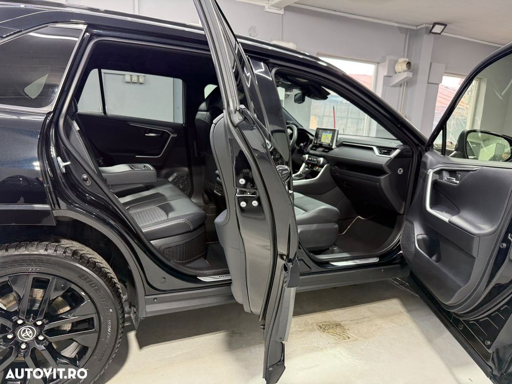Toyota RAV4 2.5 4x4 Black Edition - 9