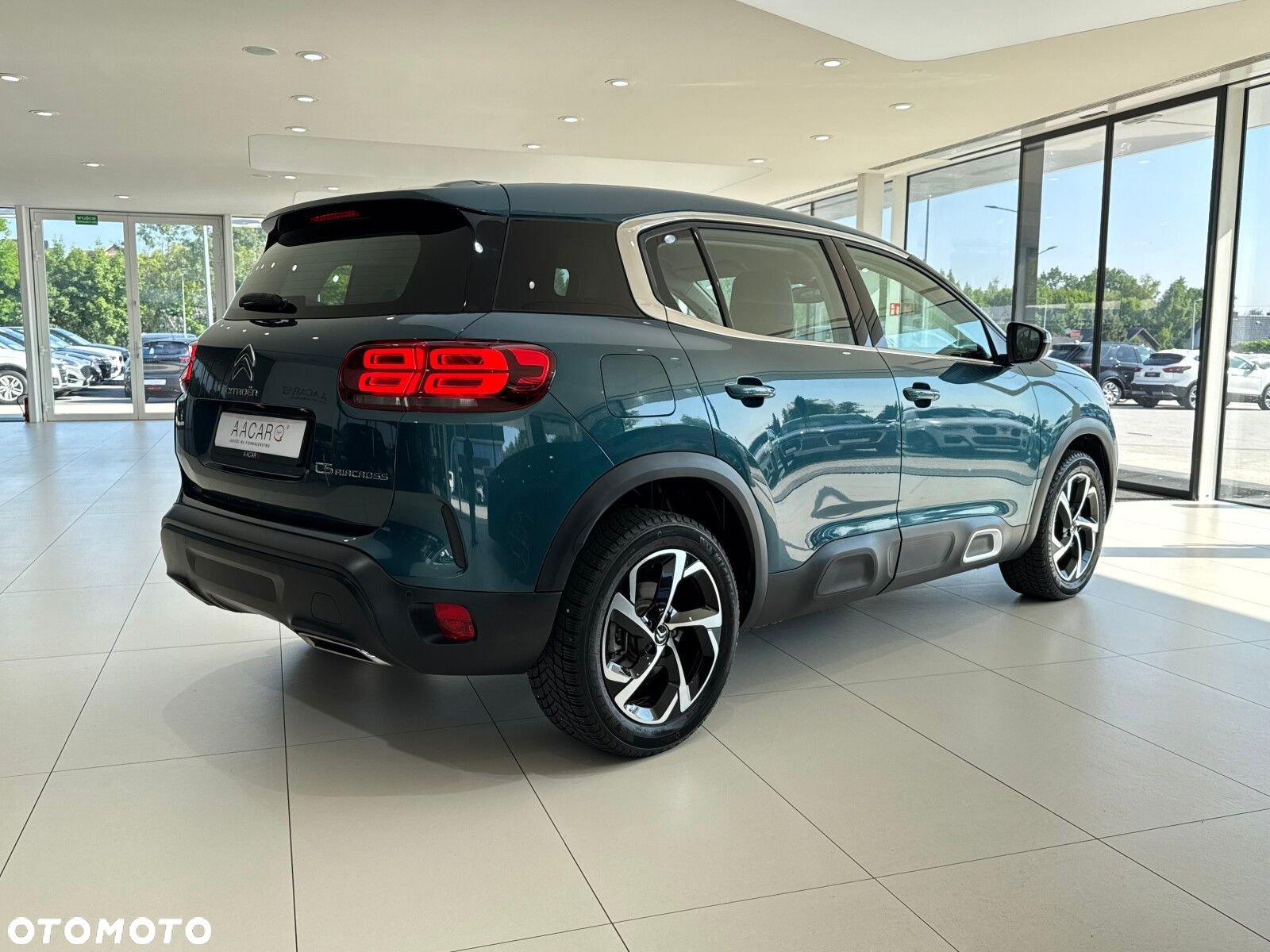 Citroën C5 Aircross 1.2 PureTech Live EAT8 - 5