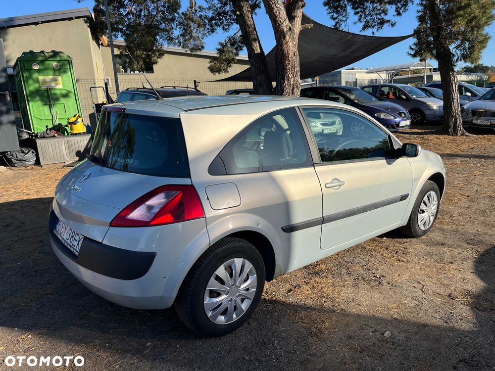Renault Megane - 8