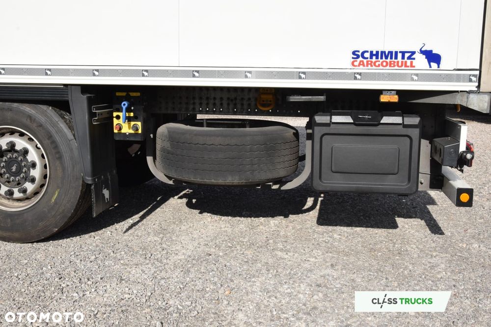 Schmitz Cargobull SKO FP 60 ThermoKing SLXi 300 - 12