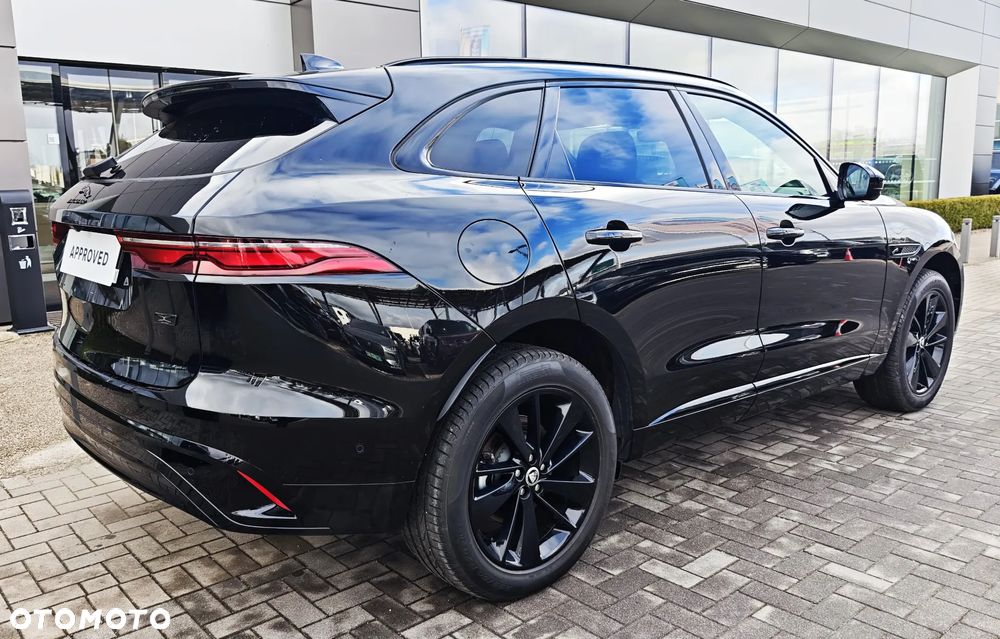 Jaguar F-Pace 2.0 D200 mHEV AWD R-Dynamic SE - 13