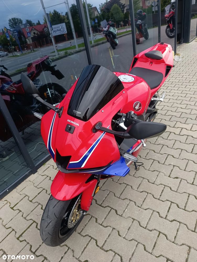 Honda CBR - 16