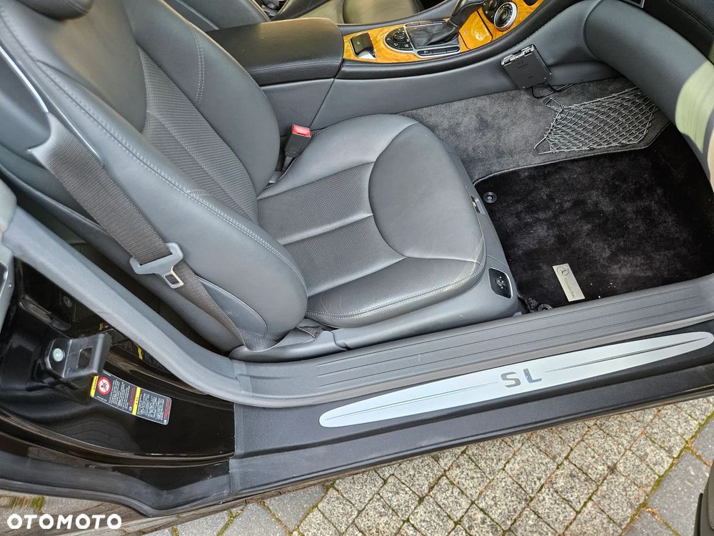 Mercedes-Benz SL 500 7G-TRONIC - 29