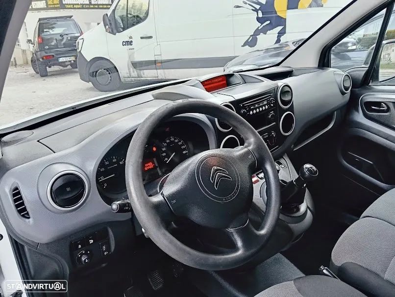 Citroën Berlingo BlueHDI Club L1 3 Lugares iva dedutivel - 16